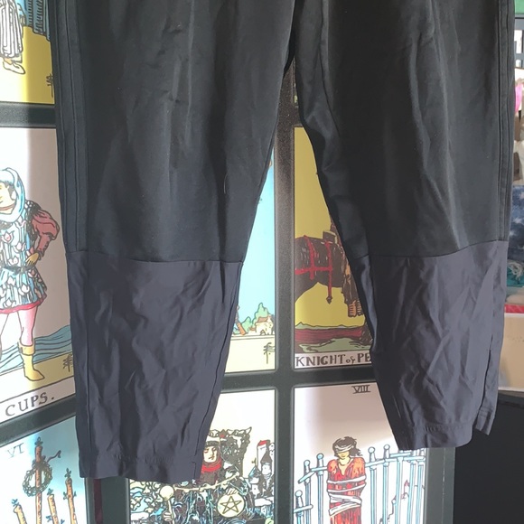 🌹Adidas Climawarm Black joggers ankle-cut🌹 - Picture 4 of 6